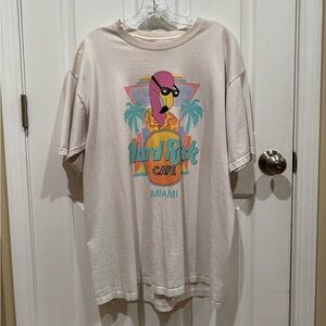 Vintage Hard Rock Cafe Miami Tee - Size XL - Decent Condition (light stains)